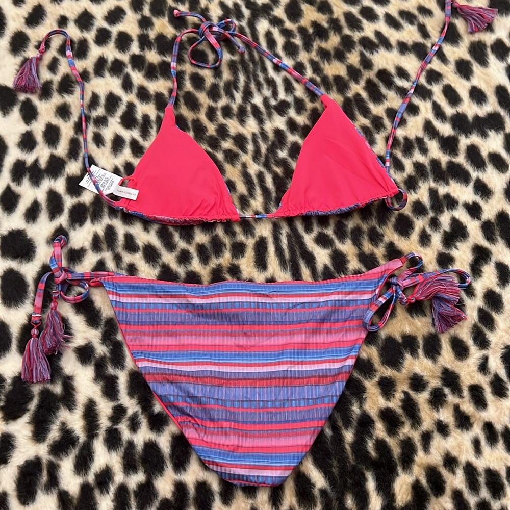 Becca Stripe Therapy reversible triangle bikini top medium - Picture 6 of 10